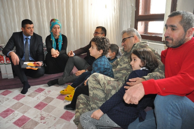 Yüksekova’da Karne Heyecanı