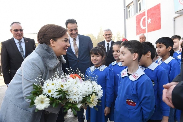 Uşak’ta 61 Bin Öğrenci Yarı Yıl Tatiline Girdi