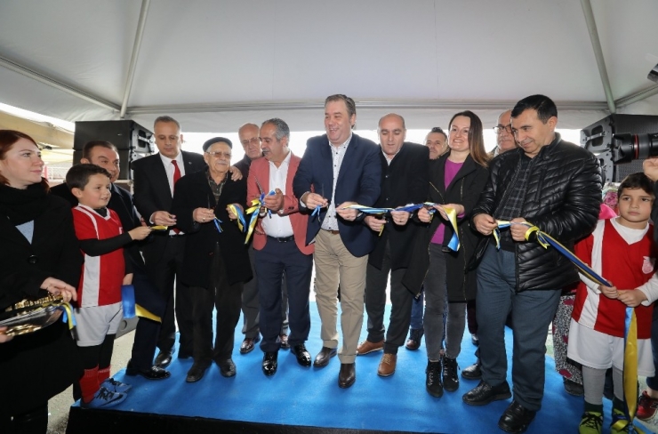 Buca’da Açılış Şenlikleri Sürüyor