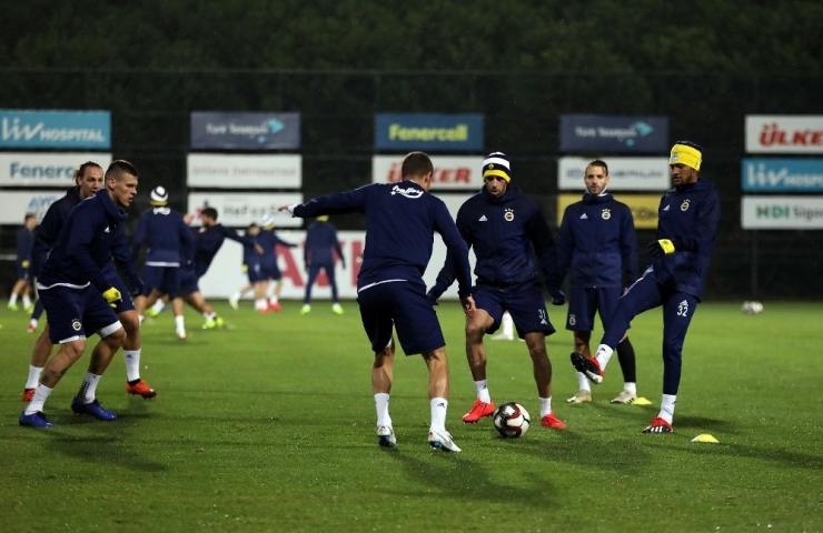 Fenerbahçe, Ümraniyespor Maçına Hazır