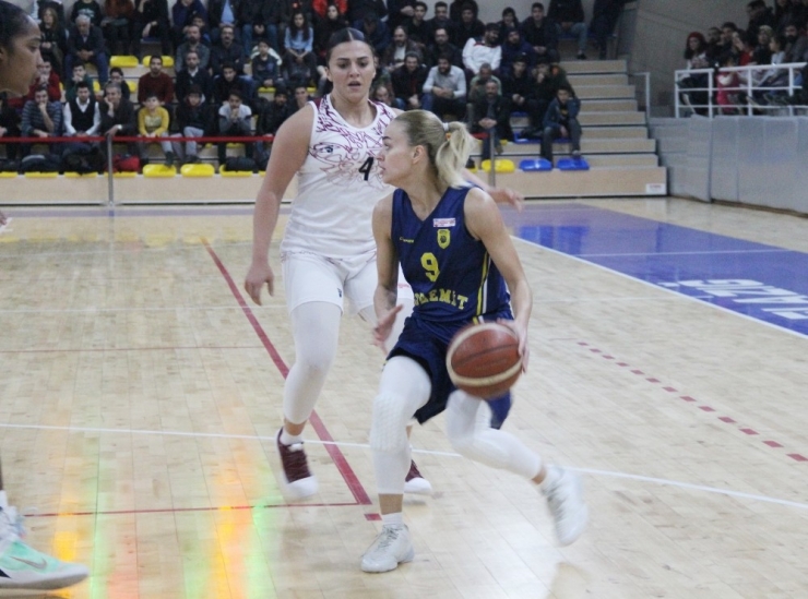 Türkiye Kadınlar Basketbol 1. Ligi: Elazığ İl Özel İdare: 86 - Edremit Belediye Gürespor: 66