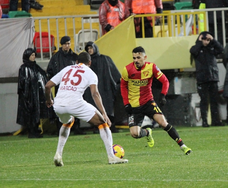Spor Toto Süper Lig: Göztepe: 0 - Galatasaray: 1 (Maç Sonucu)