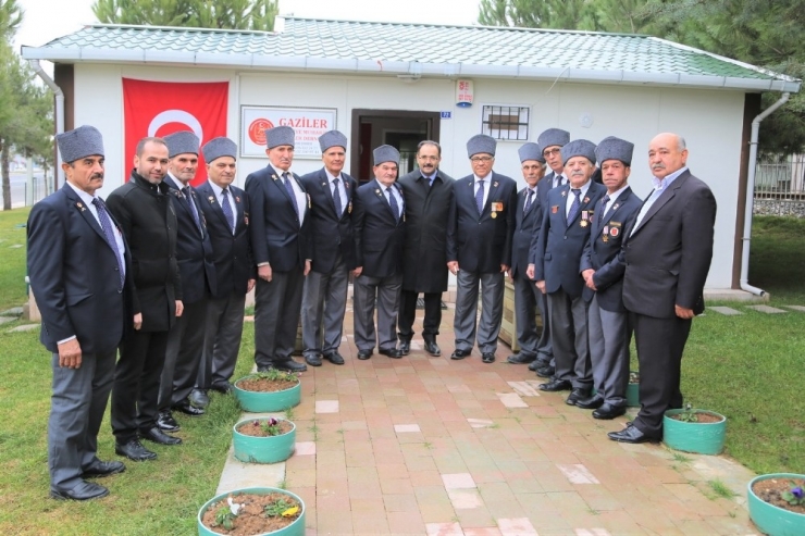 Başkan Cahan Gazilere Verdiği Sözü Yerine Getirdi