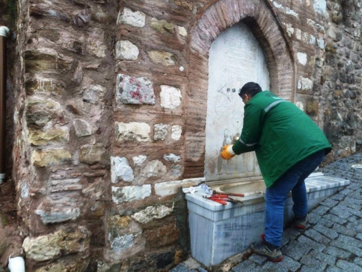 İzmit’te Çeşmeler Onarıldı