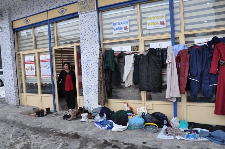 Karslı Kadın Muhtardan Örnek Davranış