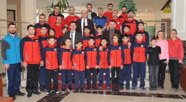 Artistik Cimnastik Yıldız Milli Takım Kampı Tamamlandı