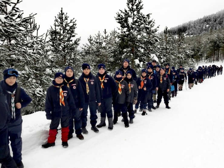 Aydınlı İzciler Zorlu Kış Kampını Başarıyla Tamamladı