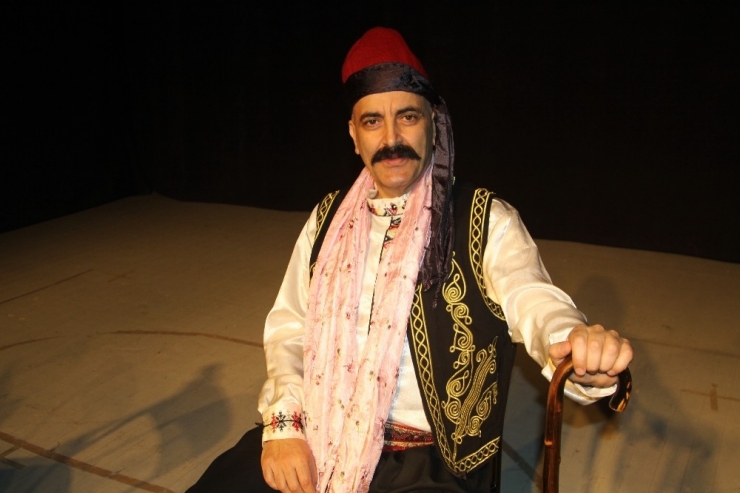 Meddah Kenan Olpak, Çankırı’da Gösteri Yaptı