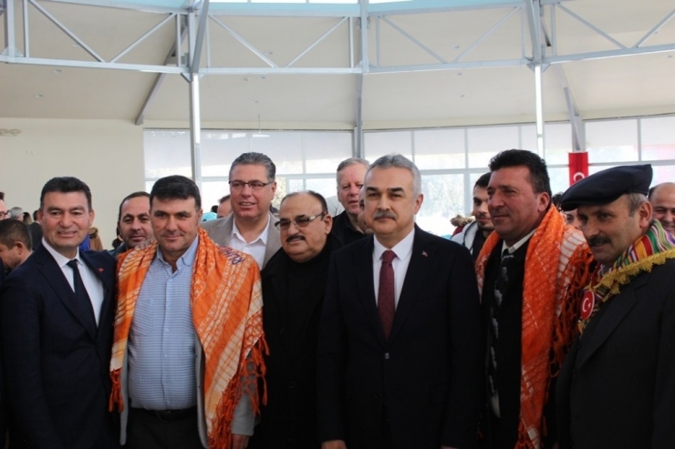 Cumhur İttifakı Adayları Germencik’te Sivil Toplumla Bir Araya Geldi