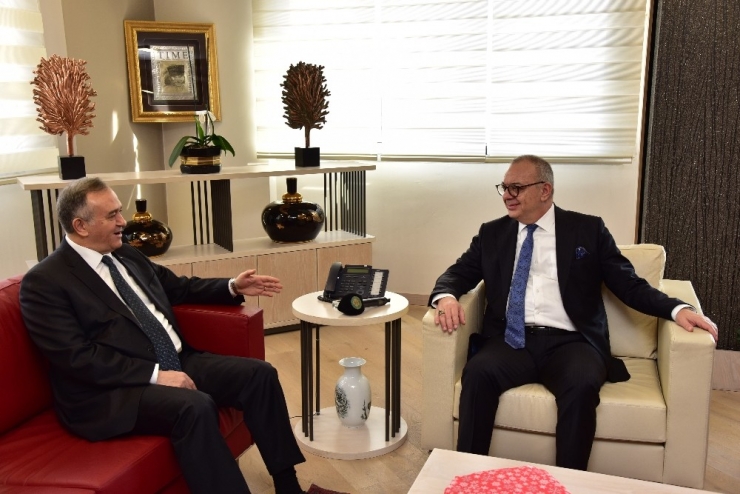 Mhp Grup Başkanvekili Akçay’dan Başkan Ergün’e Ziyaret