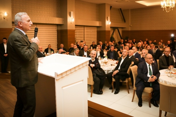 Ümraniye Belediye Başkan Adayı Yıldırım, Muhalefete Yüklendi