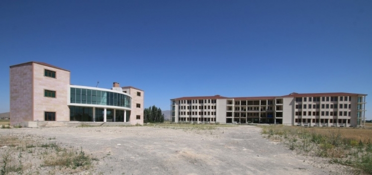 Nevü’nün 9. Meslek Yüksekokulu Derinkuyu’da Açılıyor