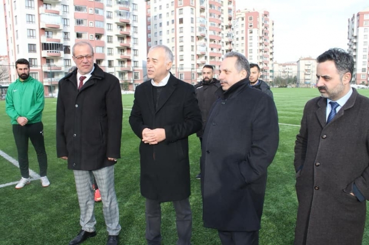 Mustafa Yalçın’dan Talasgücü Belediyespor’a Ziyaret