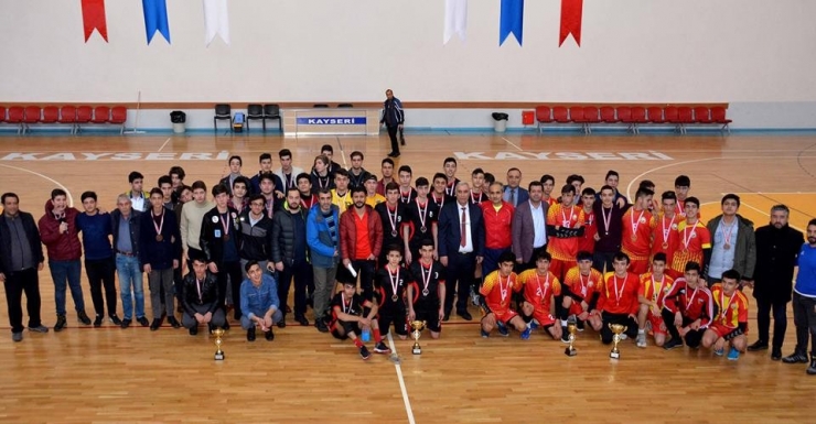 Okul Sporlarında 2018-2019 Yarıyıl Sezonu Tamamlandı