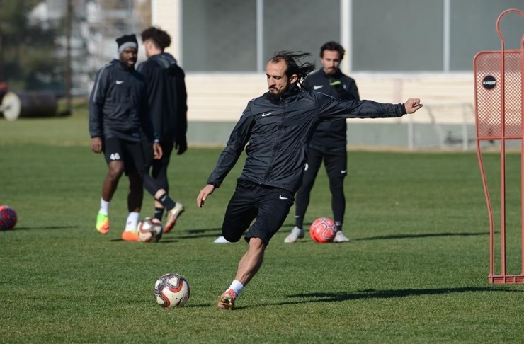 Denizlispor’da Tek Hedef Şampiyonluk