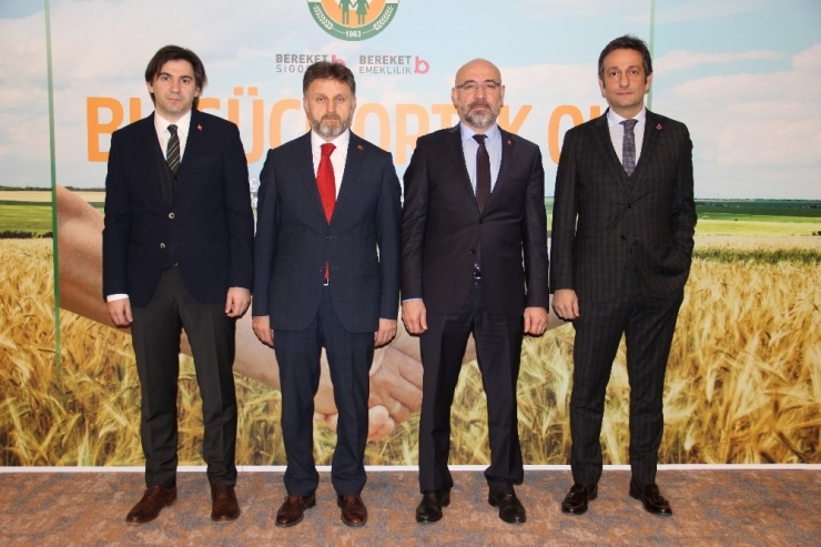 Çiftçilerin Hayatını Kolaylaştıran İş Birliği