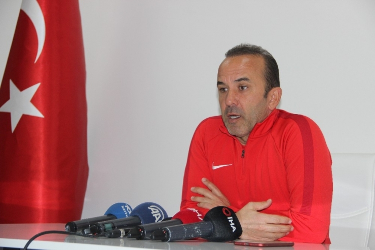 Mehmet Özdilek: “Kazanarak Yolumuza Devam Etmek İstiyoruz”