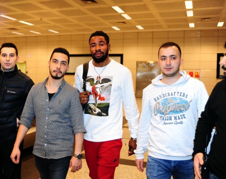 Christian Luyindama, İstanbul’da