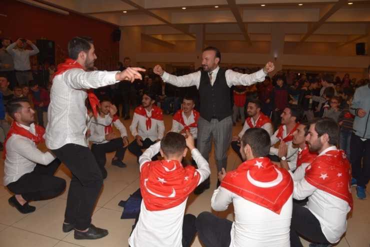 Başkan Doğan, İzmitli Gençleri Asker Ocağına Uğurladı