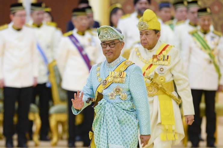 Malezya’nın Yeni Kralı Sultan Abdullah Tahta Çıktı