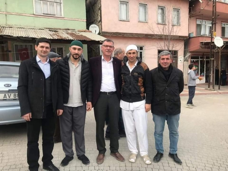Vezirhan’da Kutsal Topraklara Gidecek Olan Hacı Adayları Uğurlandı