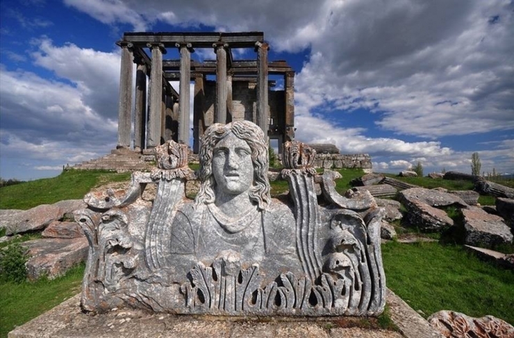 Aizonai Antik Kenti’ni Bir Yılda 80 Bin Kişi Ziyaret Etti