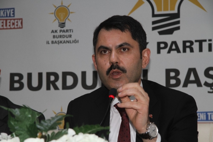 Çevre Ve Şehircilik Bakanı Kurum Ak Parti Burdur İl Başkanlığını Ziyaret Etti