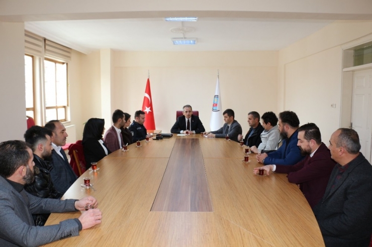 Kaymakam Pişkin, İşyeri Temsilcileriyle Bir Araya Geldi