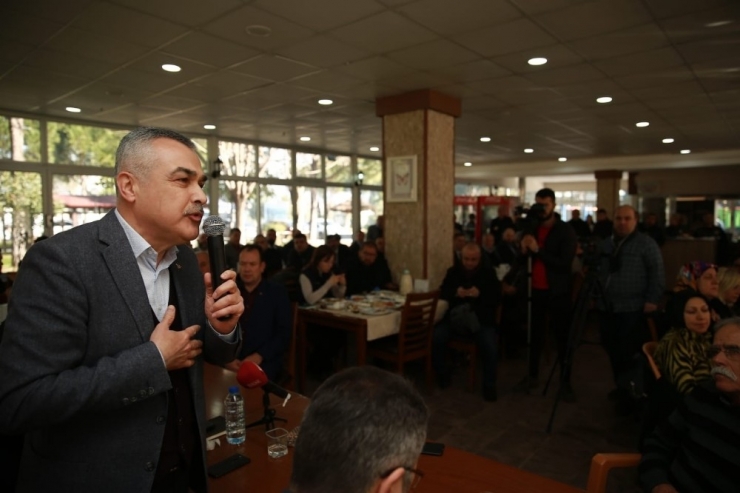 Büyükşehir Belediye Başkan Adayı Savaş: “Bilbordları Sokak Hayvanları İçin Kullanacağız"