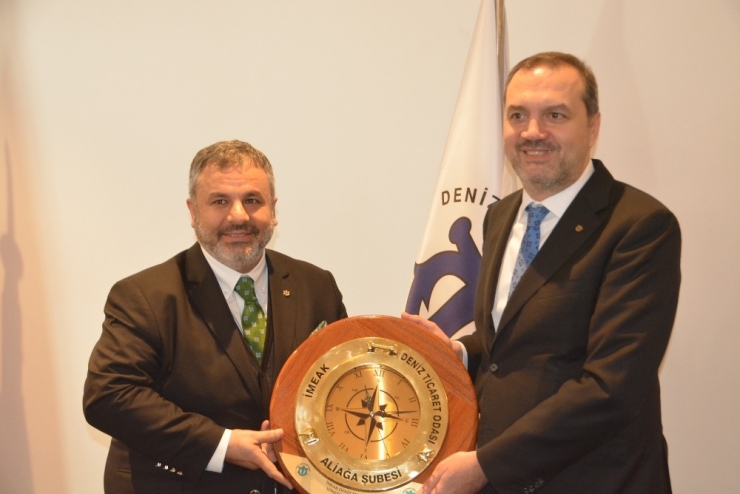 Sanayi Kenti Aliağa, Yunanistan Ve Mısır’a Yakıt İkmalde Rakip Oluyor