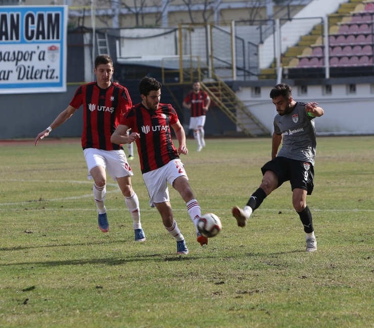 Tff 2. Lig Beyaz Grup: Manisaspor: 0 - Utaş Uşakspor: 4