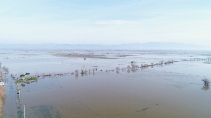Aydın’da 100 Bin Dönüm Tarım Arazisi Sular Altında