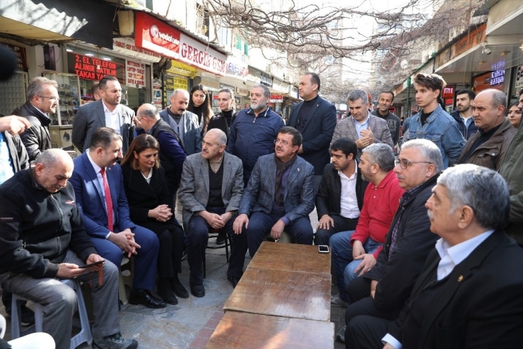 Zeybekci, Whatsapp’tan Kendisini Davet Eden Kahvehanecide