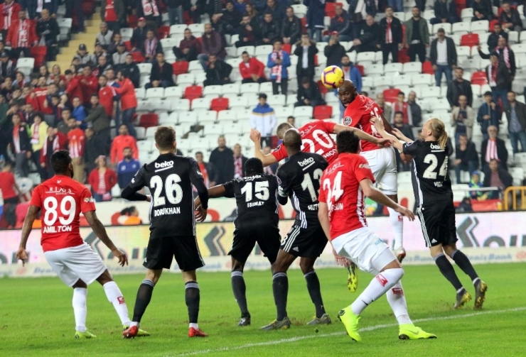 Spor Toto Süper Lig: Antalyaspor: 2 - Beşiktaş: 6 (Maç Sonucu)