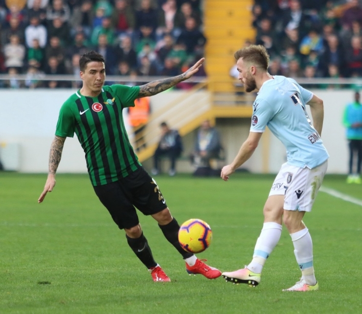 Spor Toto Süper Lig: Akhisarspor: 0 - Medipol Başakşehir: 3 (Maç Sonucu)