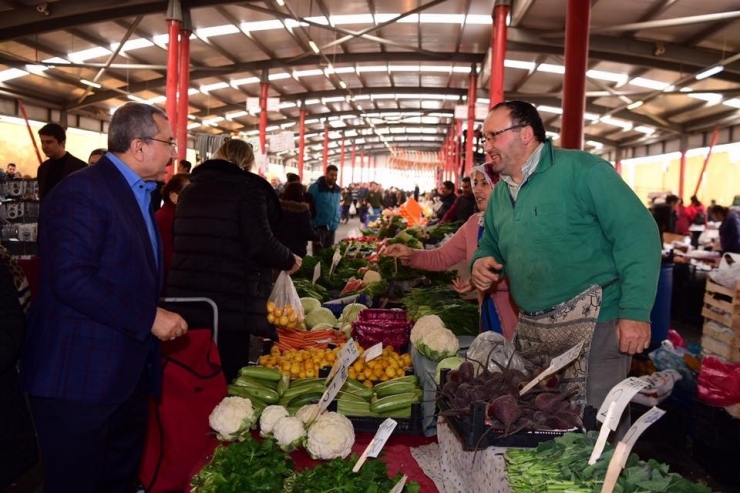 İsmail Erdem: “Hiç Kimsenin Ekmeğiyle Oynamayız”