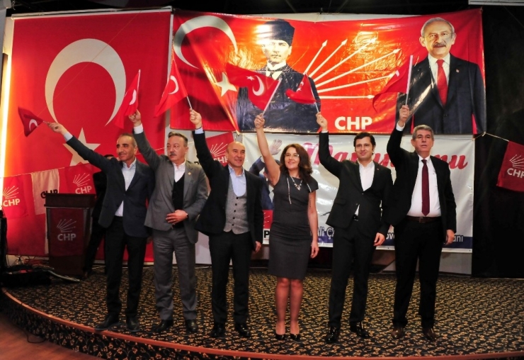 Chp’li Adaylardan Balçova’da Önemli Mesajlar