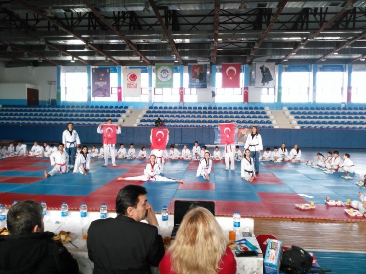 Miniklerin Kuşak Heyecanı