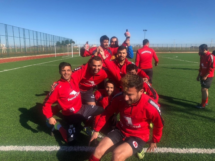 Haliliye Belediyesi 1. Amatör Gurubunun Şampiyonu Karaköprüspor
