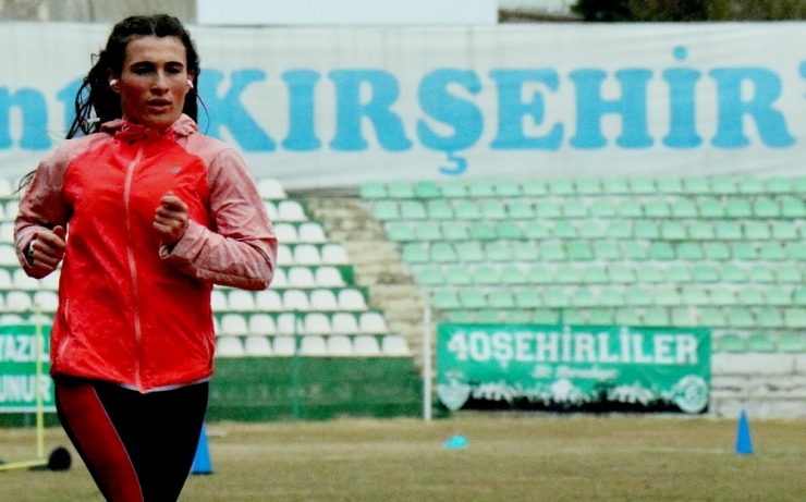 Urkuş, Ay Yıldızlı Forma İle Koşacak