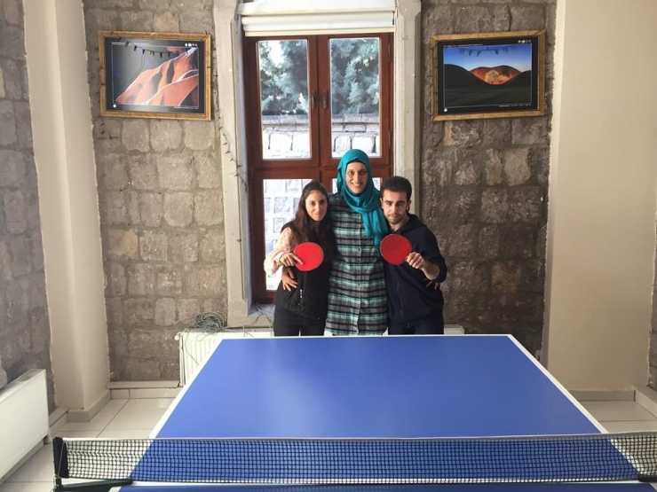 Özel İnsanlar Eğitim Merkezi Masa Tenisi Ekibi Antalya Yolcusu