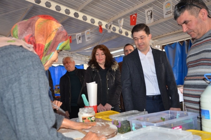 Soydan, Kadın Üretici Pazarı’ndaki Kadınlarla Bir Araya Geldi