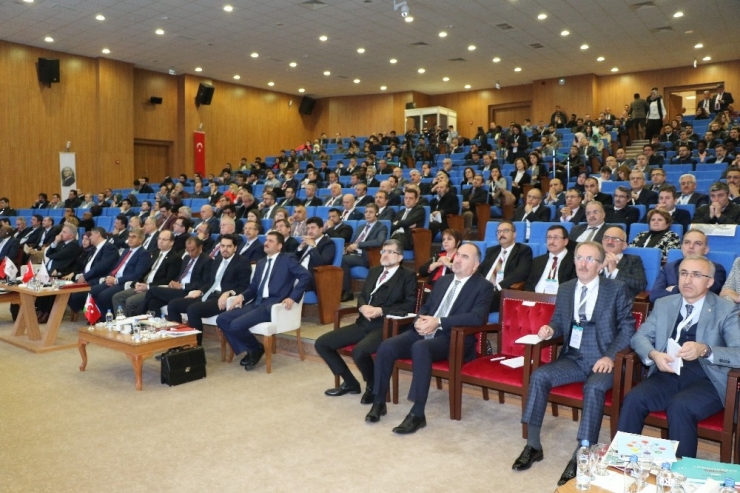 Kbü “Yükseköğretimde Uluslararasılaşma Ve Mülteci Öğrenciler Forumu"na Ev Sahipliği Yaptı