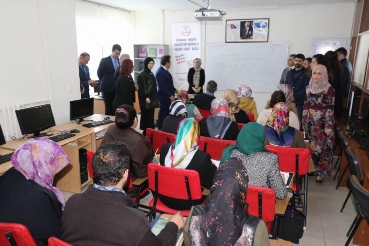 Okuma Yazma Seferberliğinde Diyarbakır Birinci Sırada