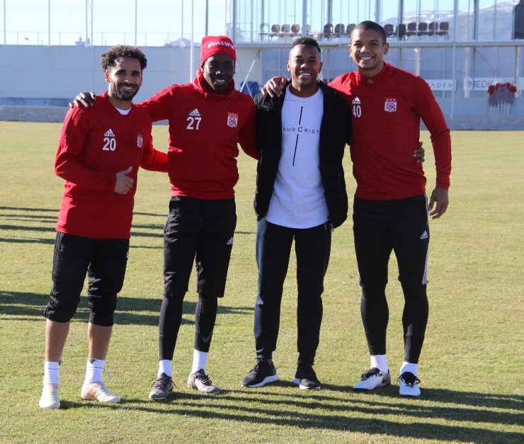 Hakan Keleş: "Ligde Üst Sıralara Doğru Tırmanışımızı Sürdürmek İstiyoruz"