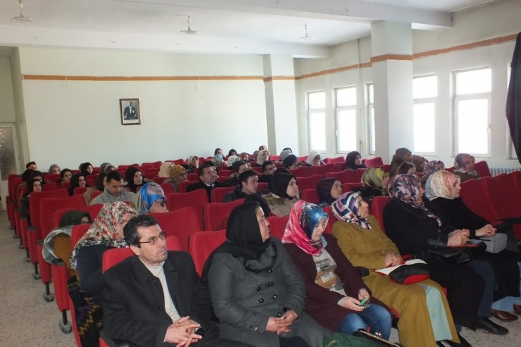 Usta Öğreticilere Oryantasyon Eğitimi