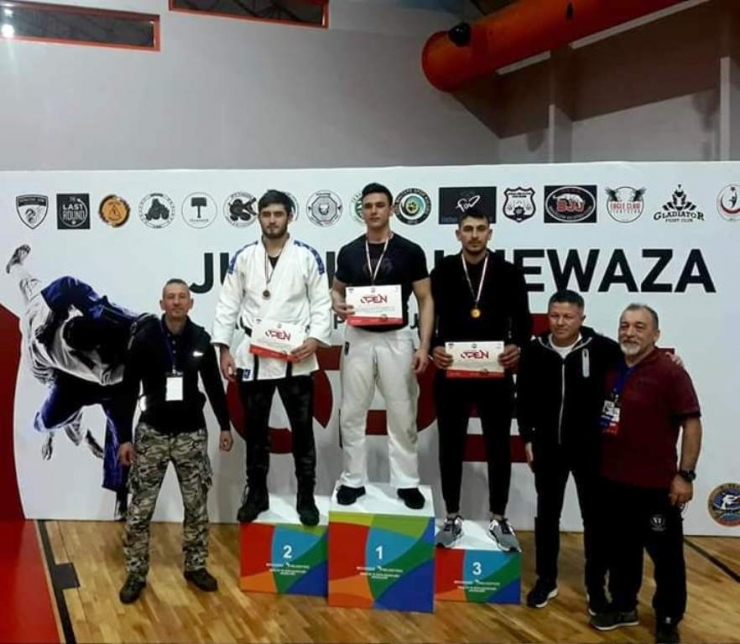 Küçükköyspor İstanbul’da Fırtına Gibi Esti