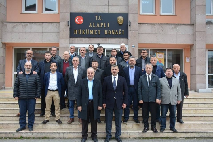 Uzun,”kitaplar Devletten, Kırtasiye Malzemeleri Alaplı Belediyesi’nden”