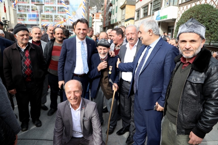 Ak Parti Maçka’da Seçim Startını Verdi