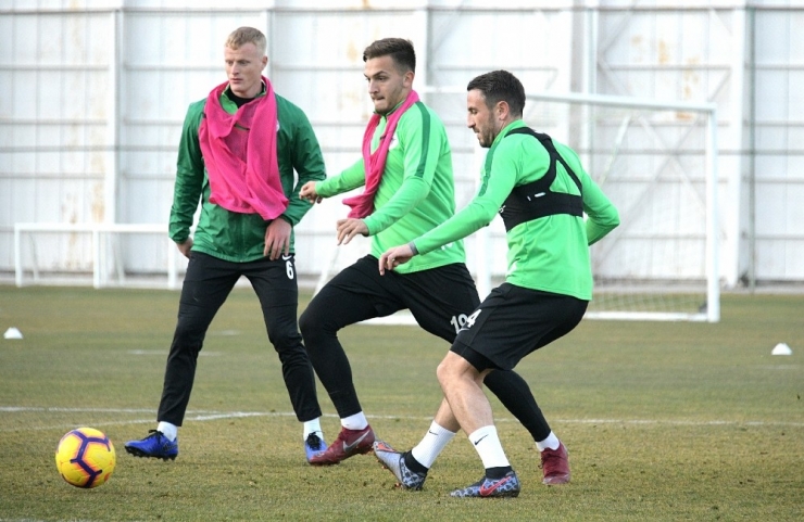 Atiker Konyaspor, E.y. Malatyaspor Maçı Hazırlıklarına Başladı